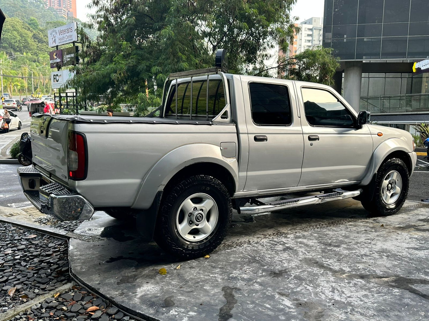 Nissan Np300 Frontier 4x2 2013 Único Dueño