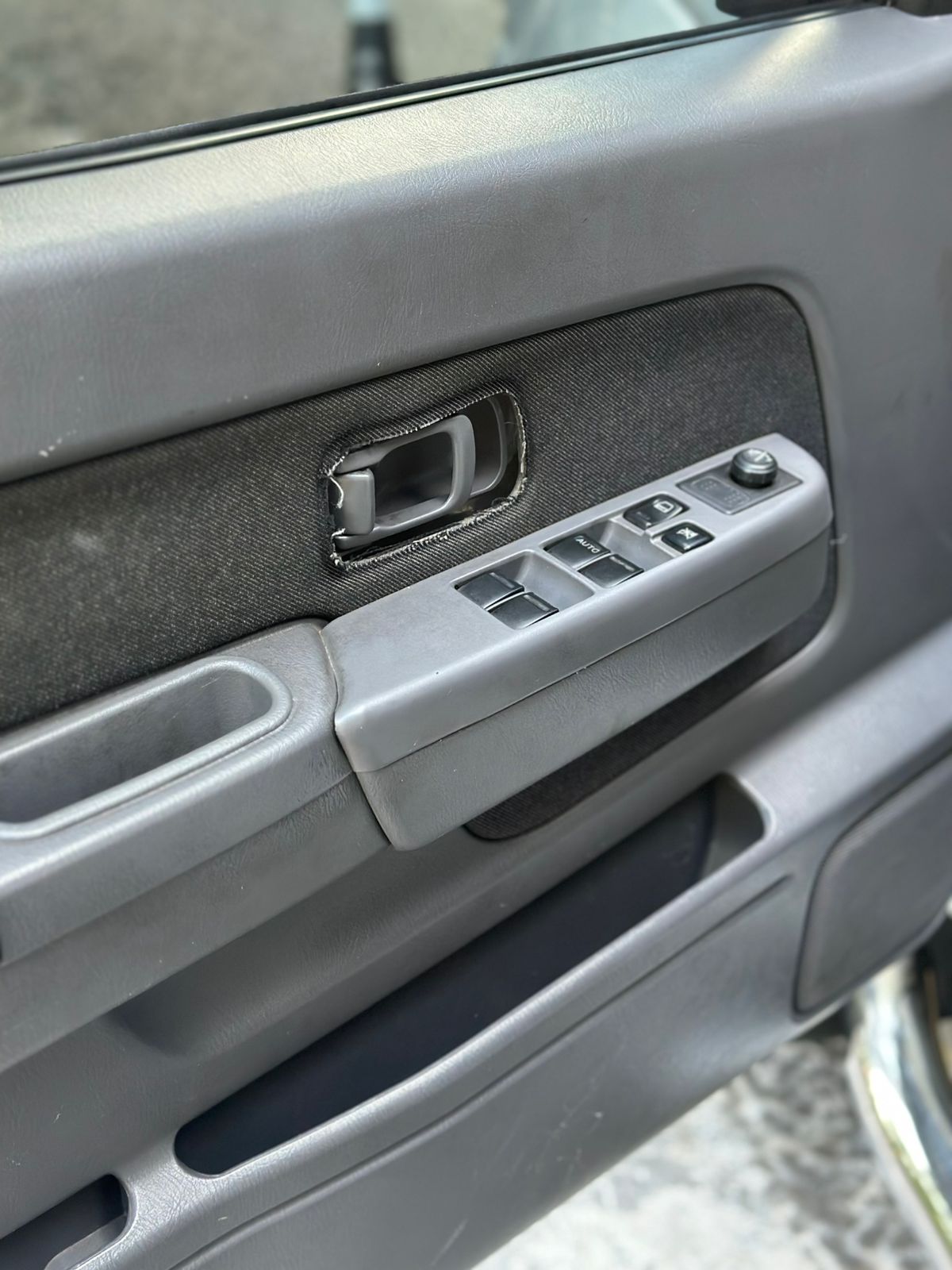 Nissan Np300 Frontier 4x2 2013 Único Dueño