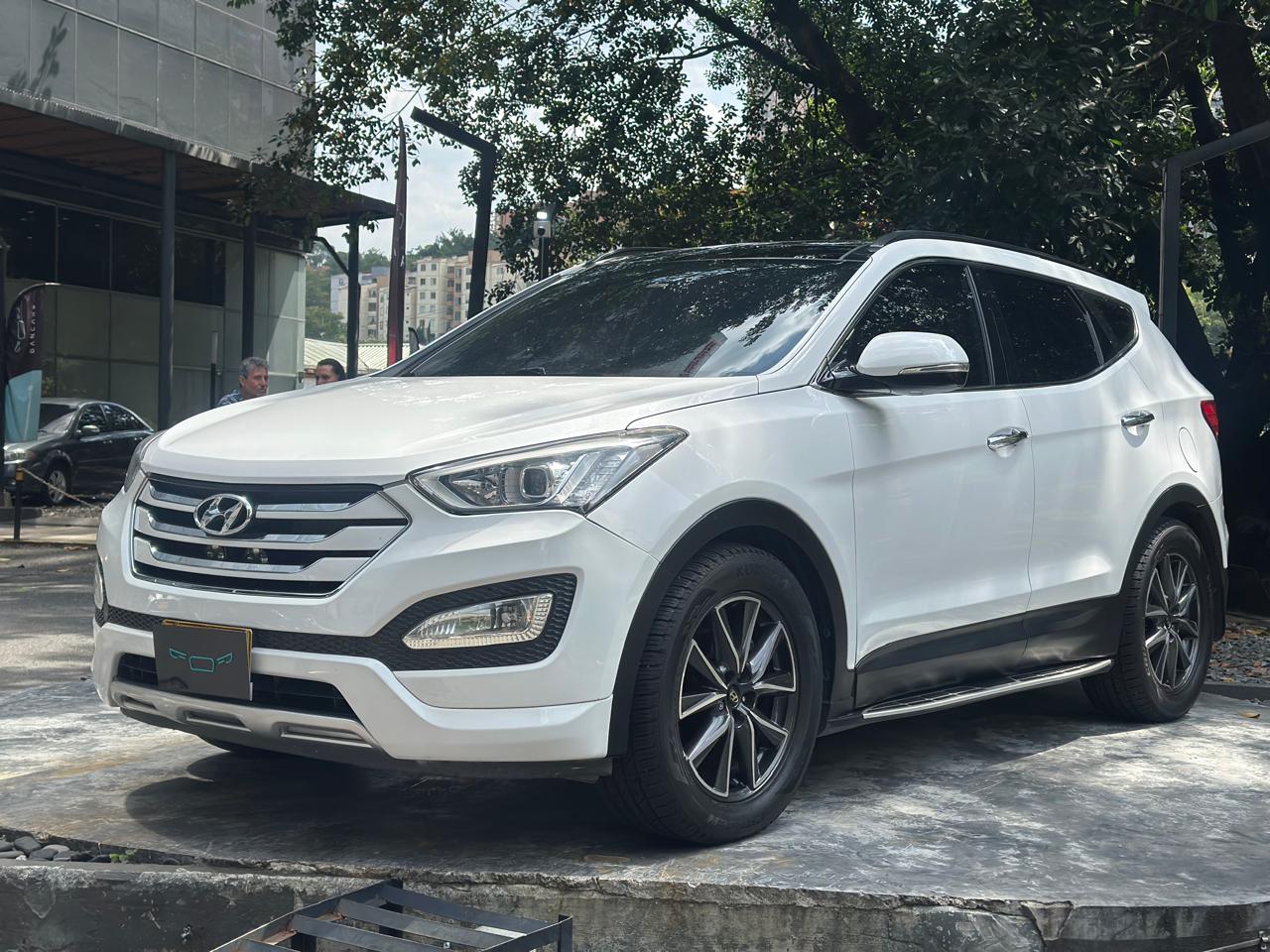 Hyundai SantaFe Gls 2015