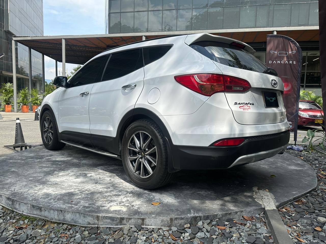 Hyundai SantaFe Gls 2015