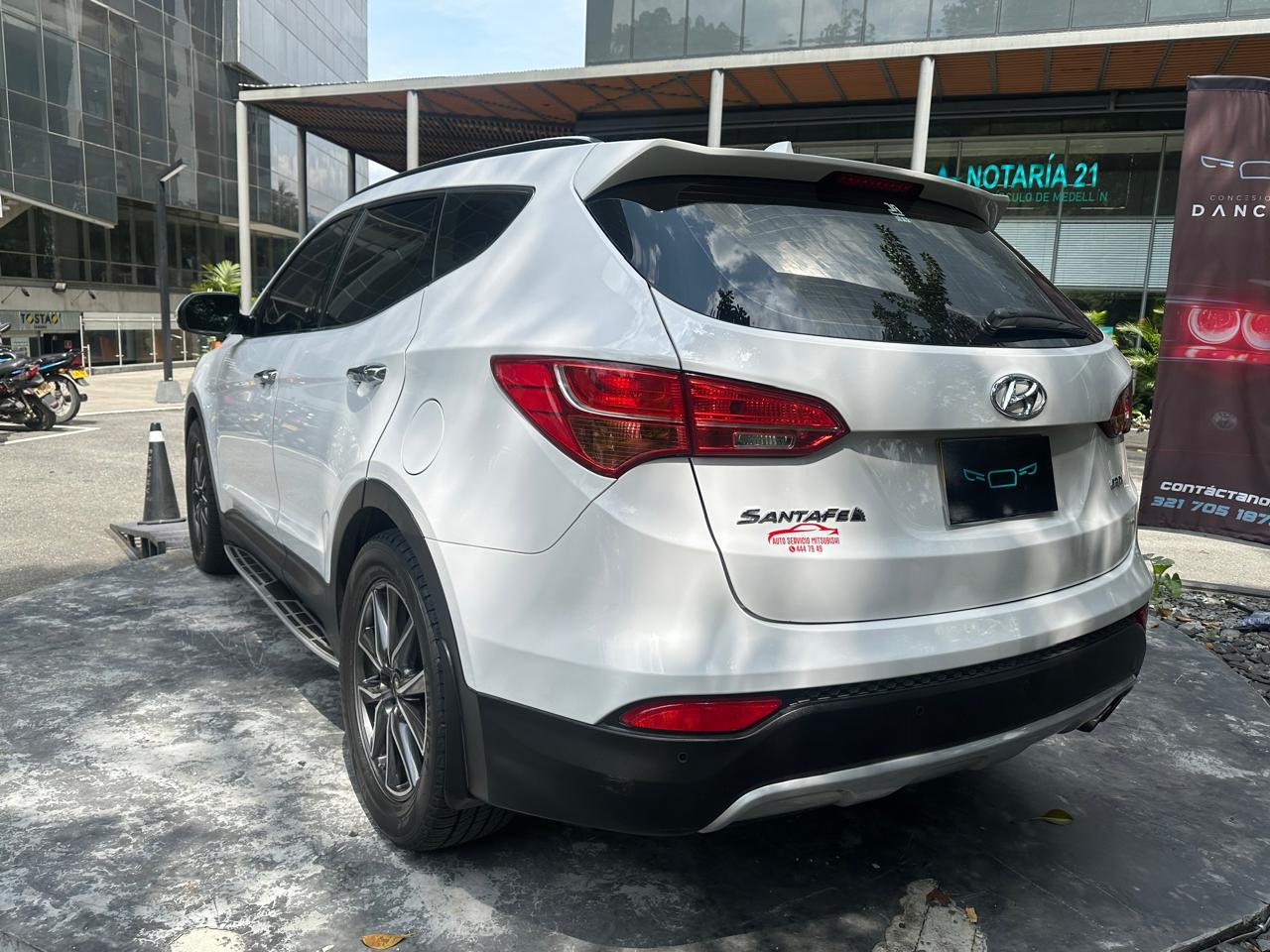 Hyundai SantaFe Gls 2015