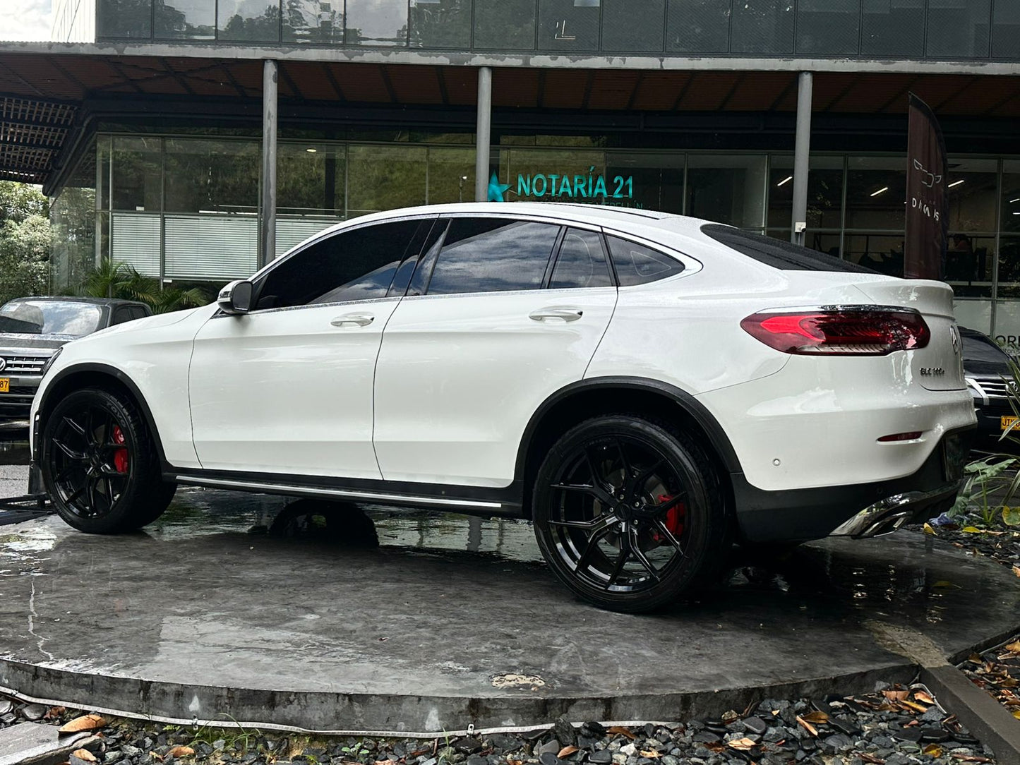 Mercedes Benz GLC 300E 4Matic 2023