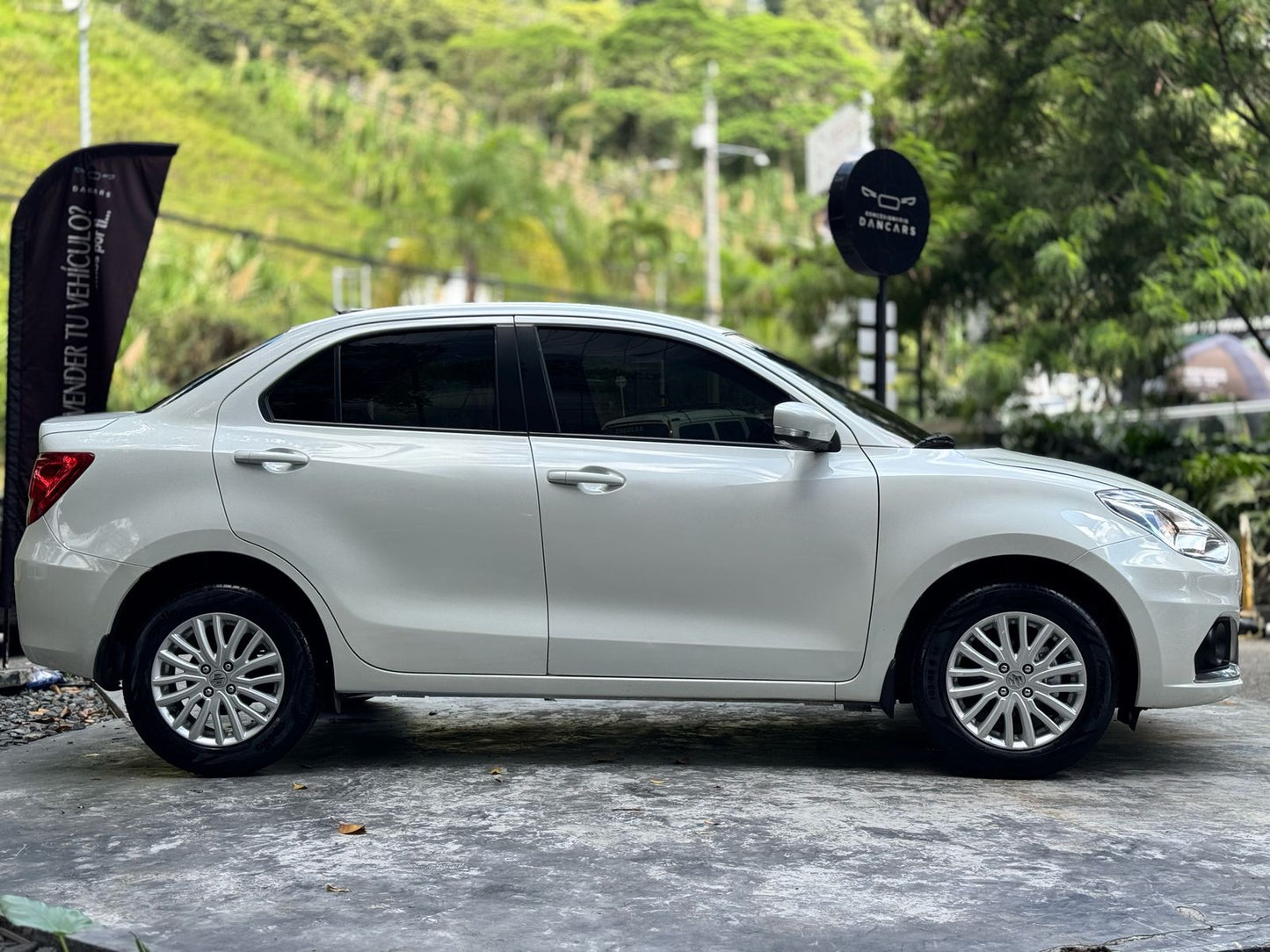 Suzuki Swift Dzire 2023