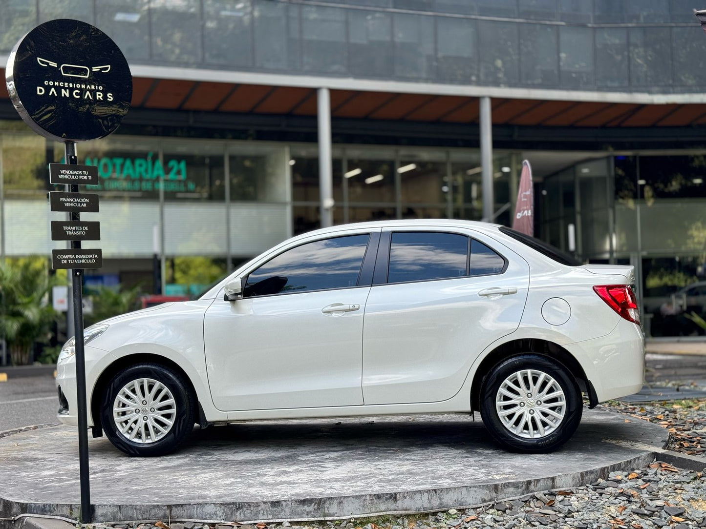 Suzuki Swift Dzire 2023