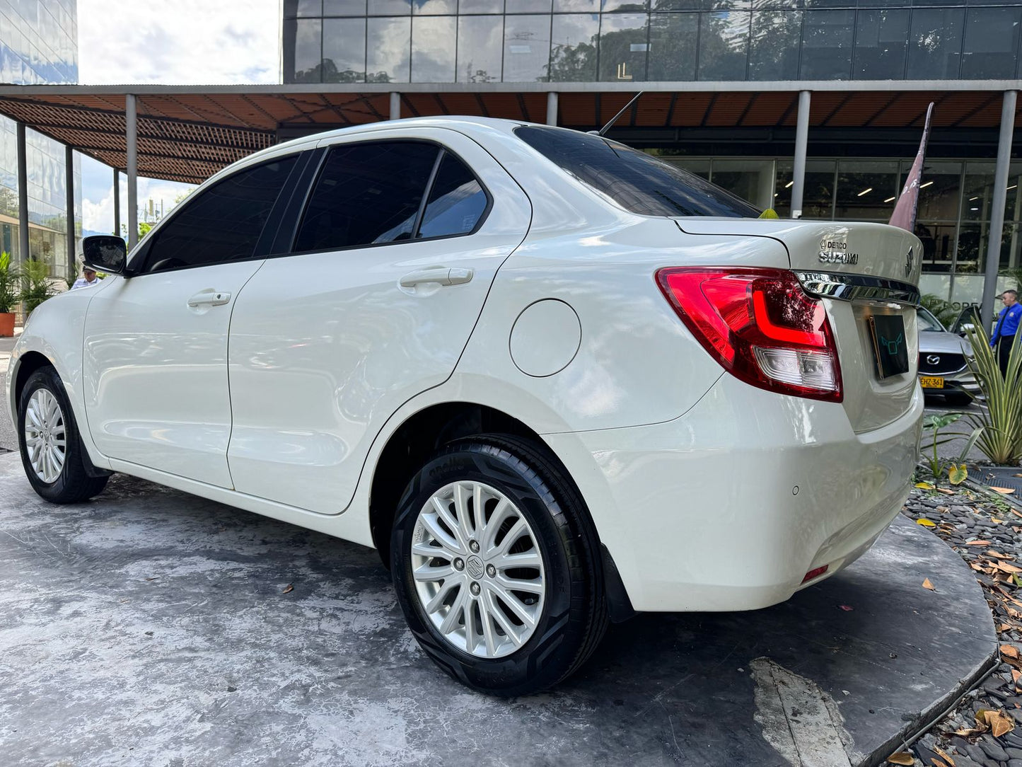 Suzuki Swift Dzire 2023