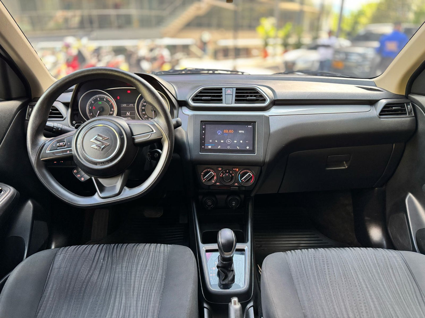 Suzuki Swift Dzire 2023
