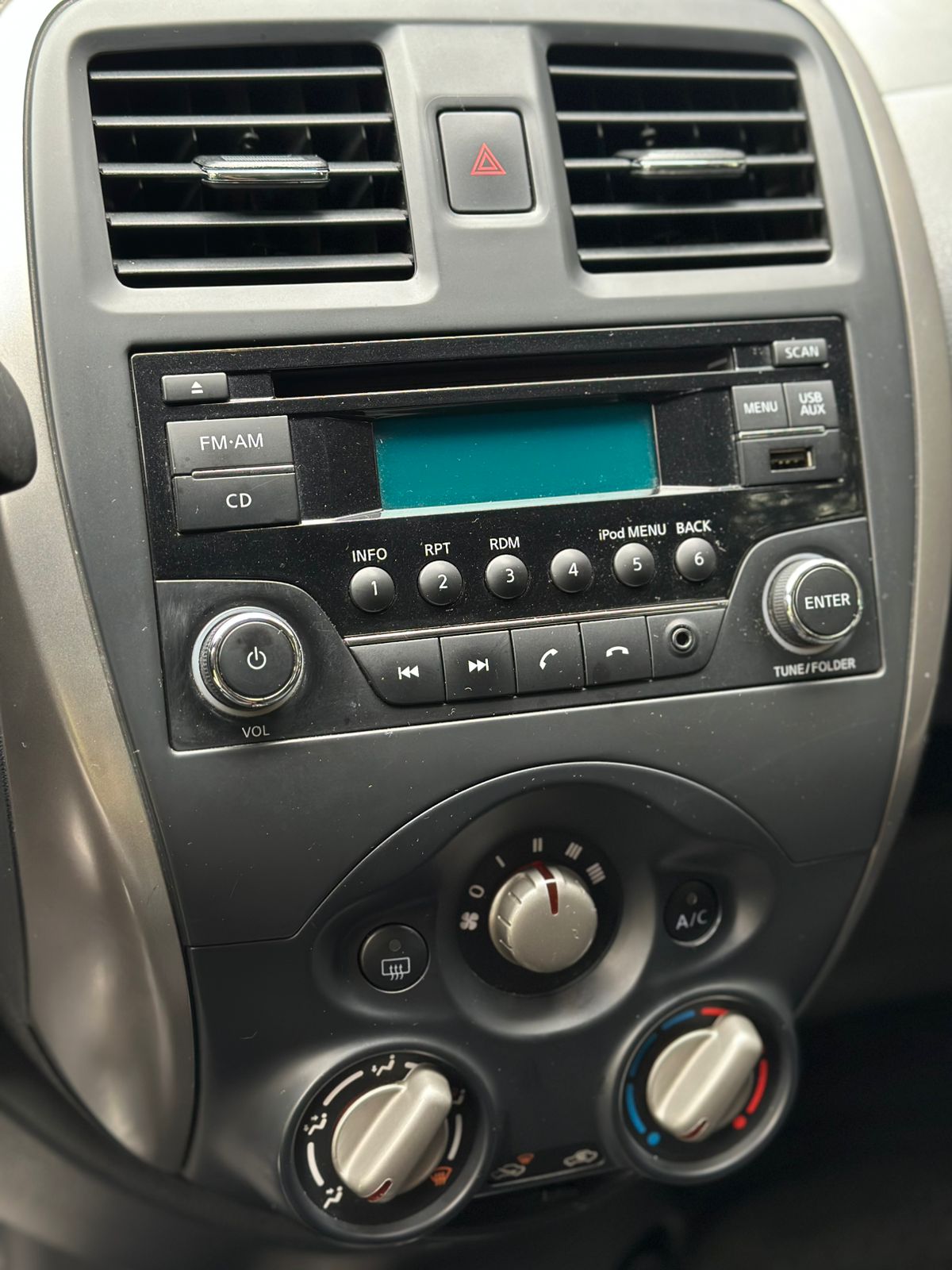 Nissan March 2016 Automático