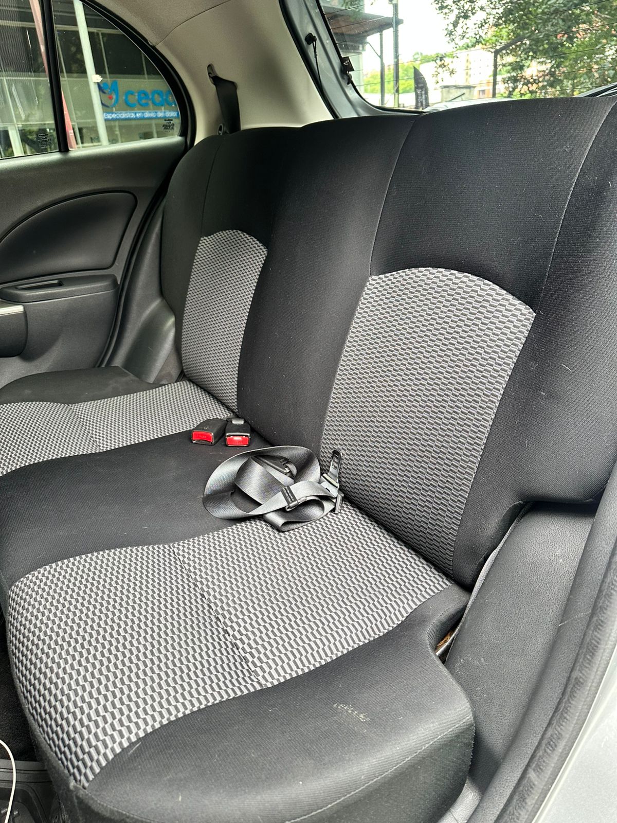 Nissan March 2016 Automático