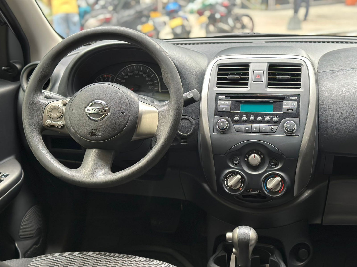 Nissan March 2016 Automático