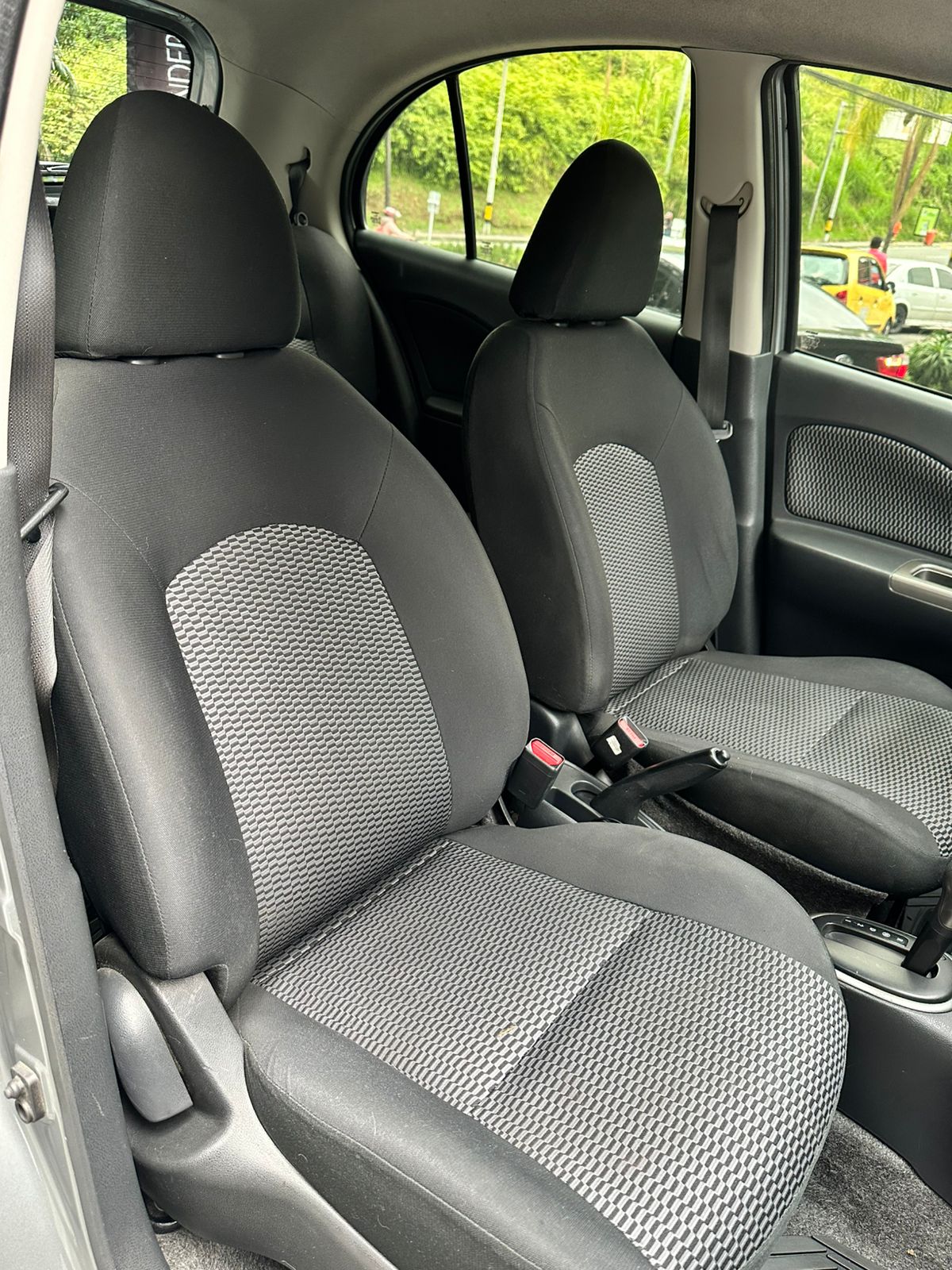 Nissan March 2016 Automático