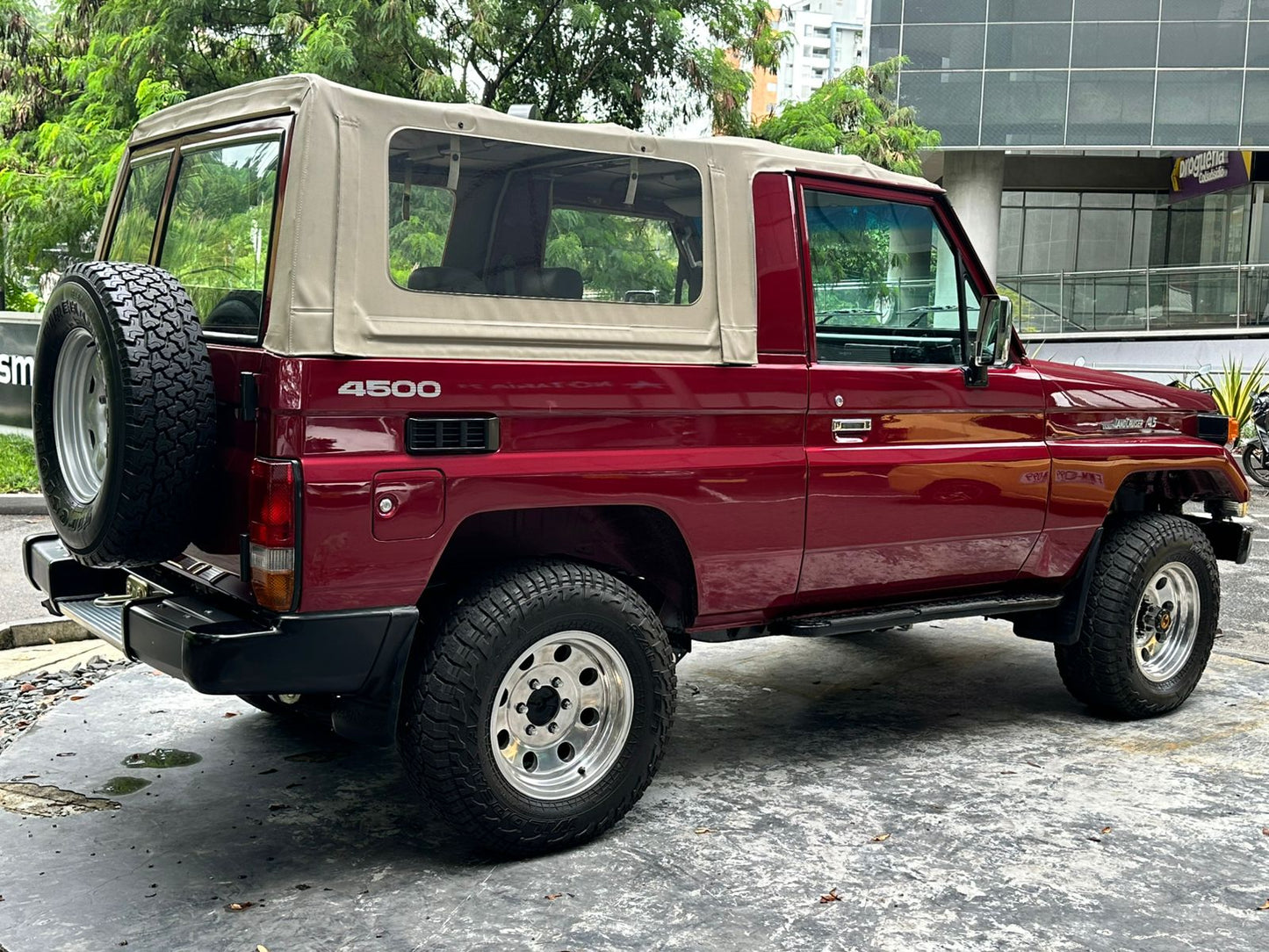 Toyota Land Cruiser Fzj73 4x4 1994