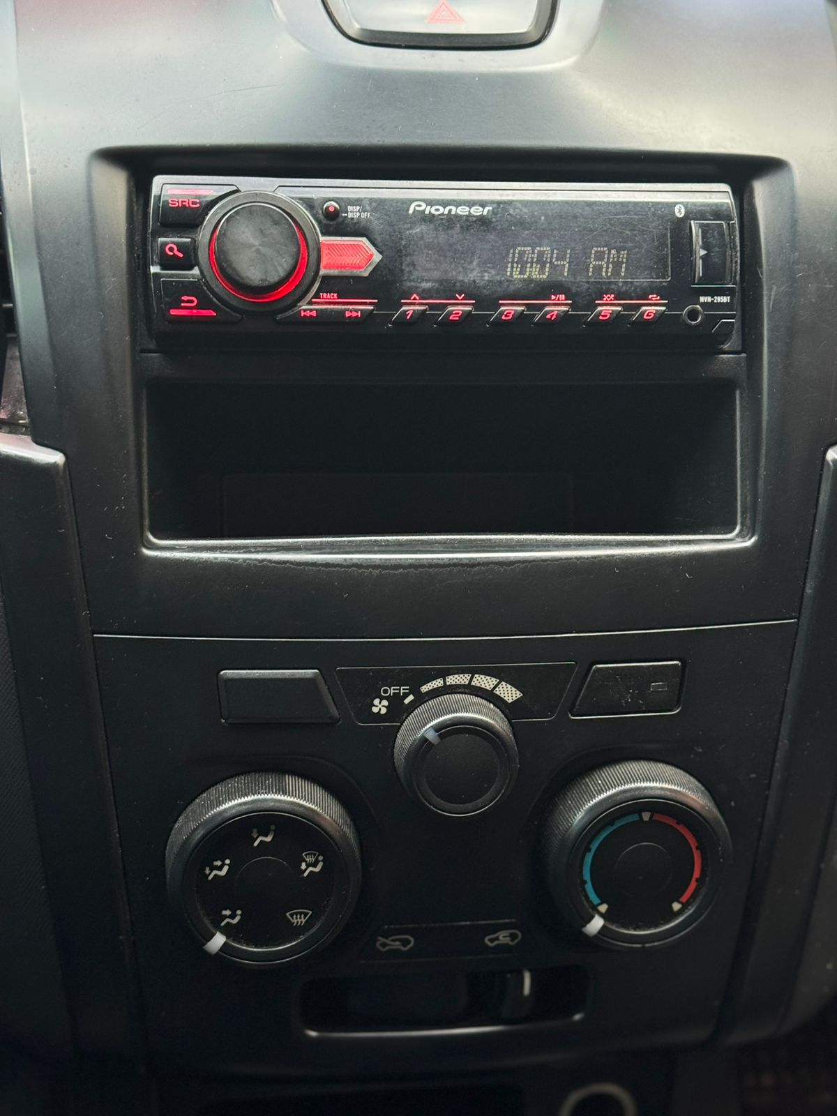Chevrolet Dmax Estacas 4x2 2014