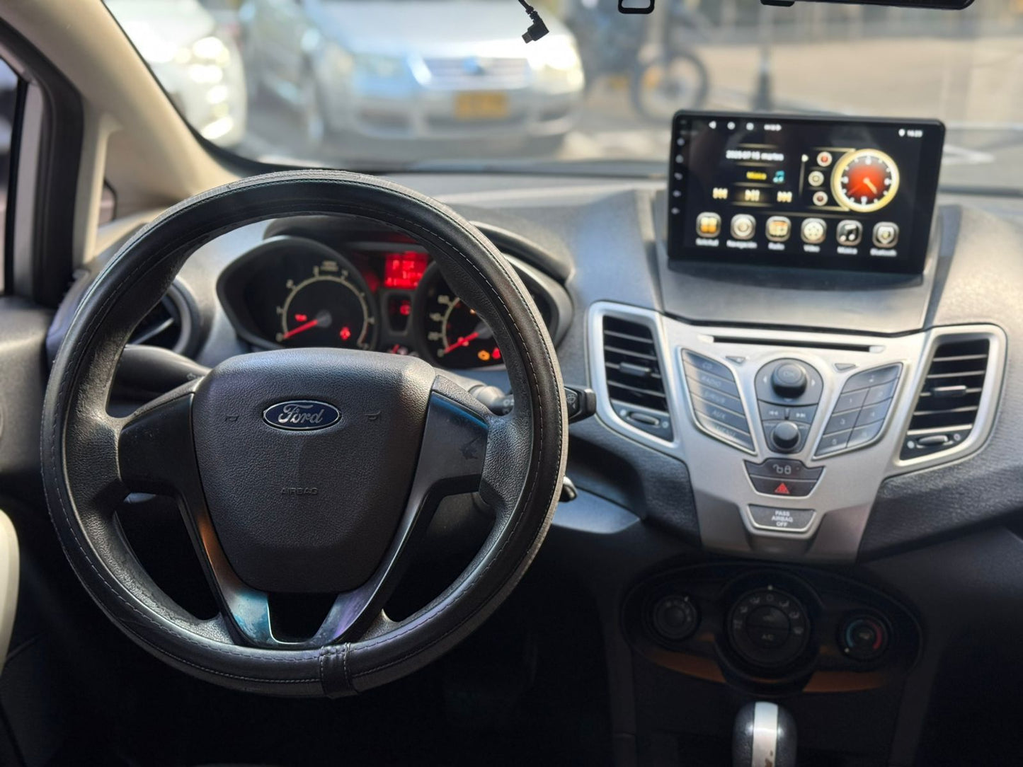 Ford Fiesta Se 2011