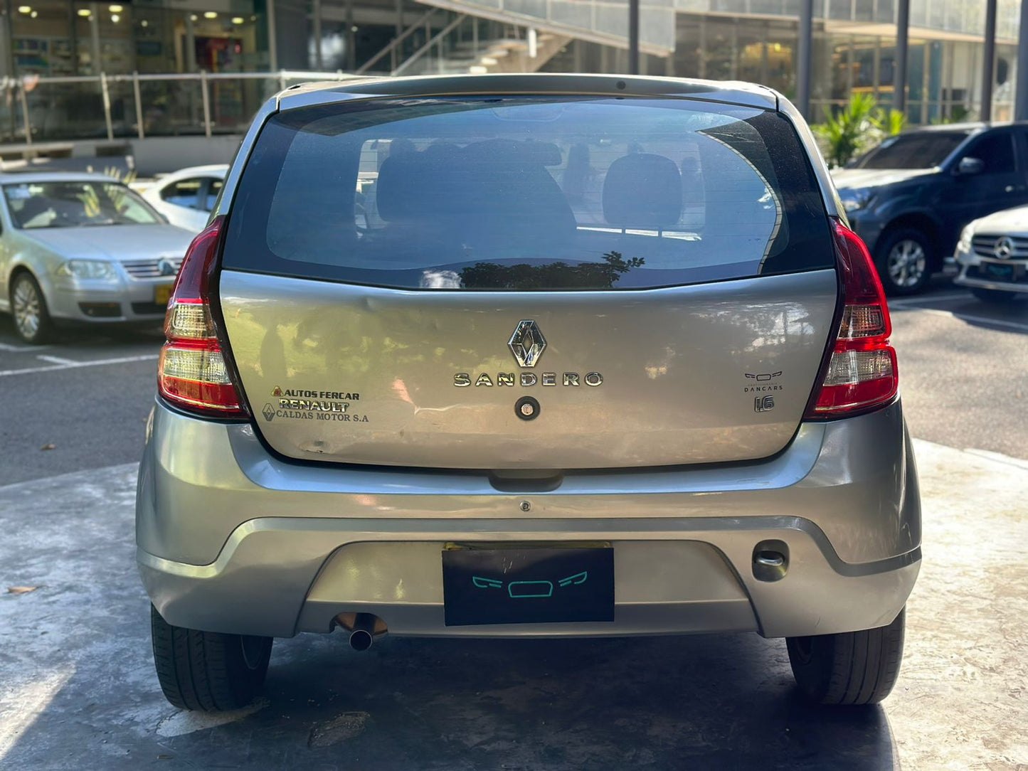 Renault Sandero Aunthentique 2015