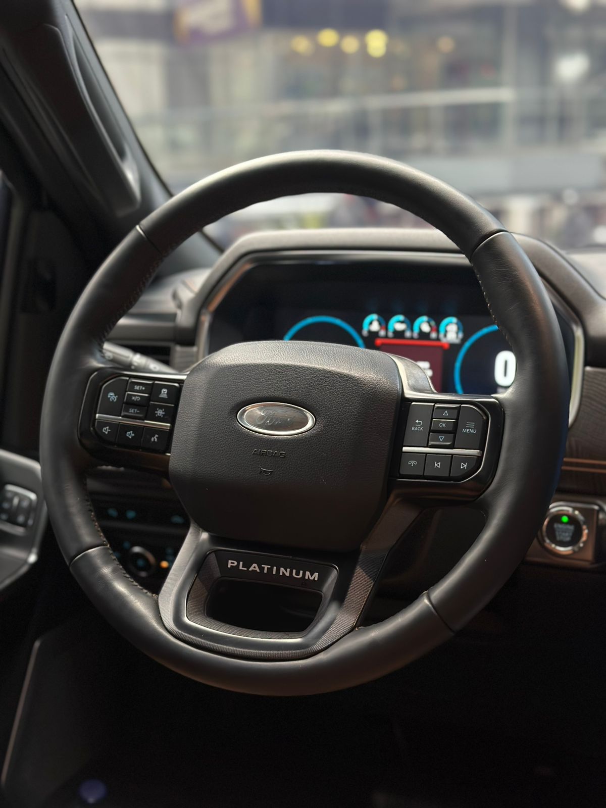 Ford F150 Platinium Crew 4x4 2023