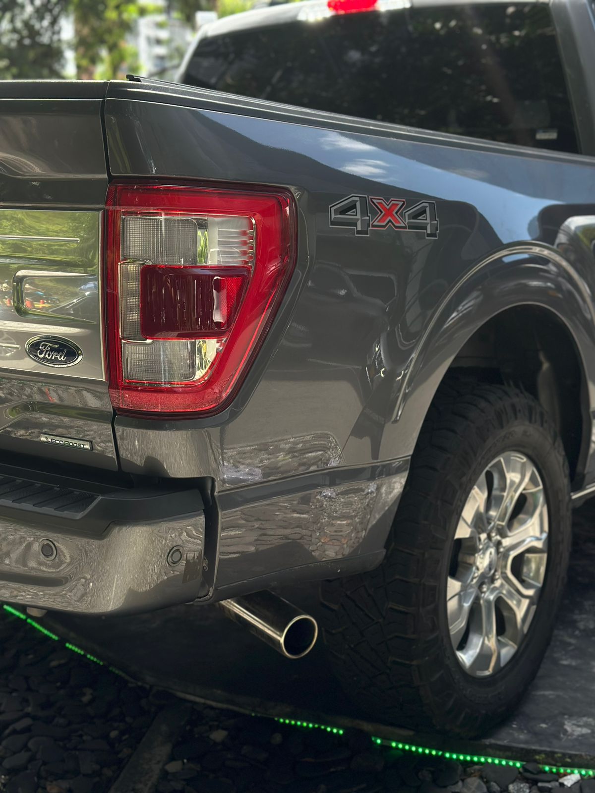 Ford F150 Platinium Crew 4x4 2023