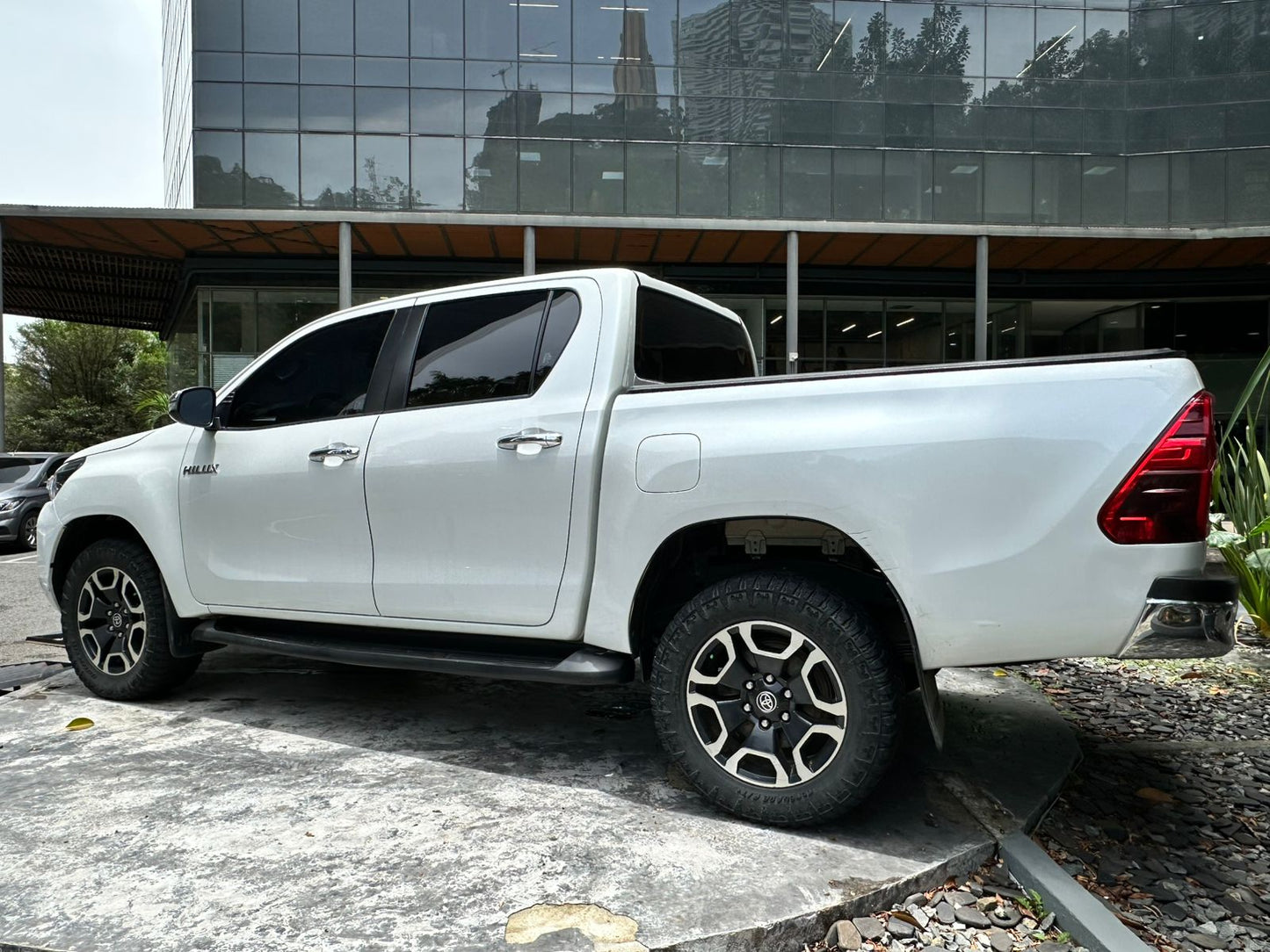 Toyota Hilux Srx 2024
