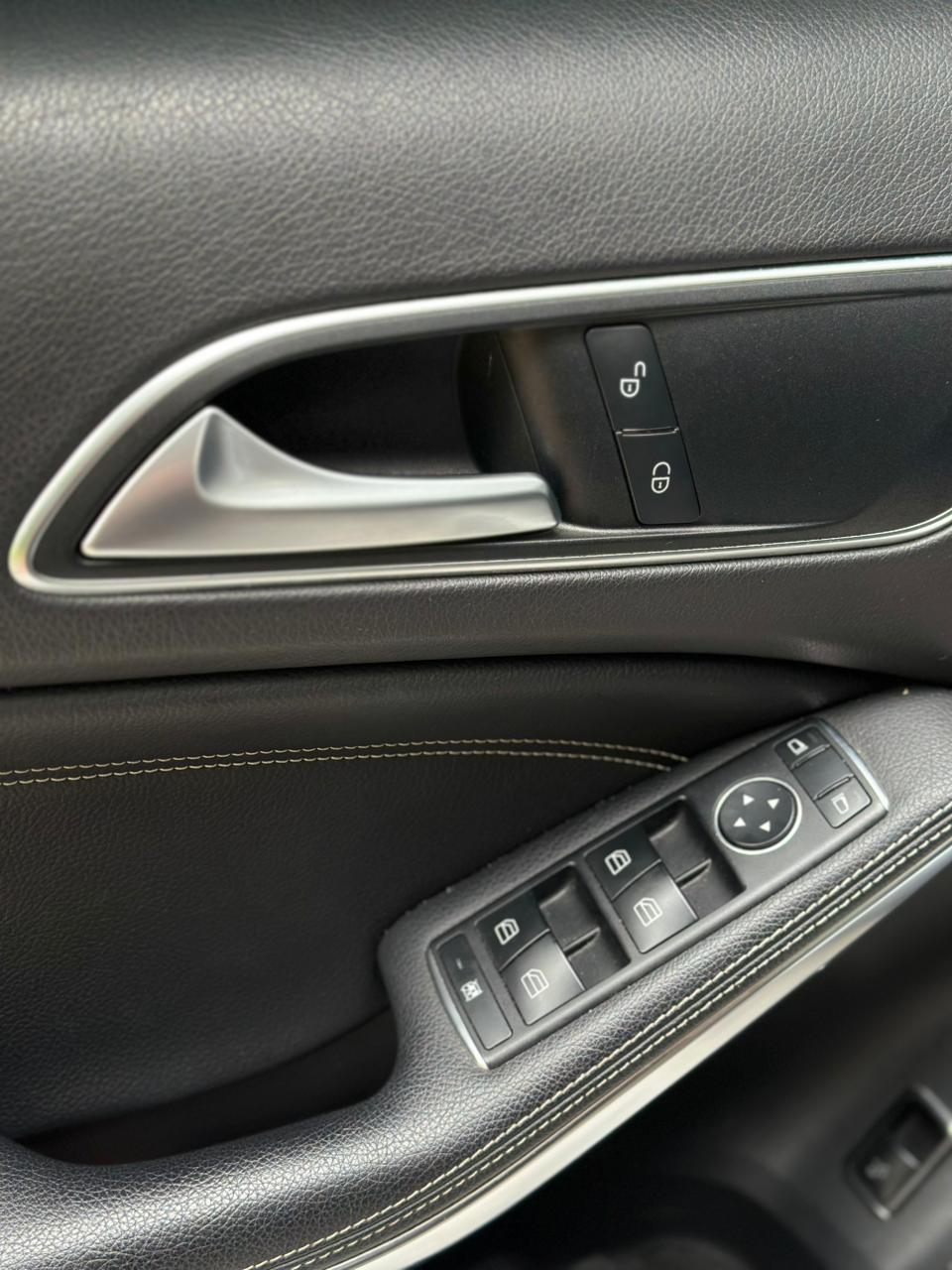 Mercedes Benz GLA 200 Urban 2019