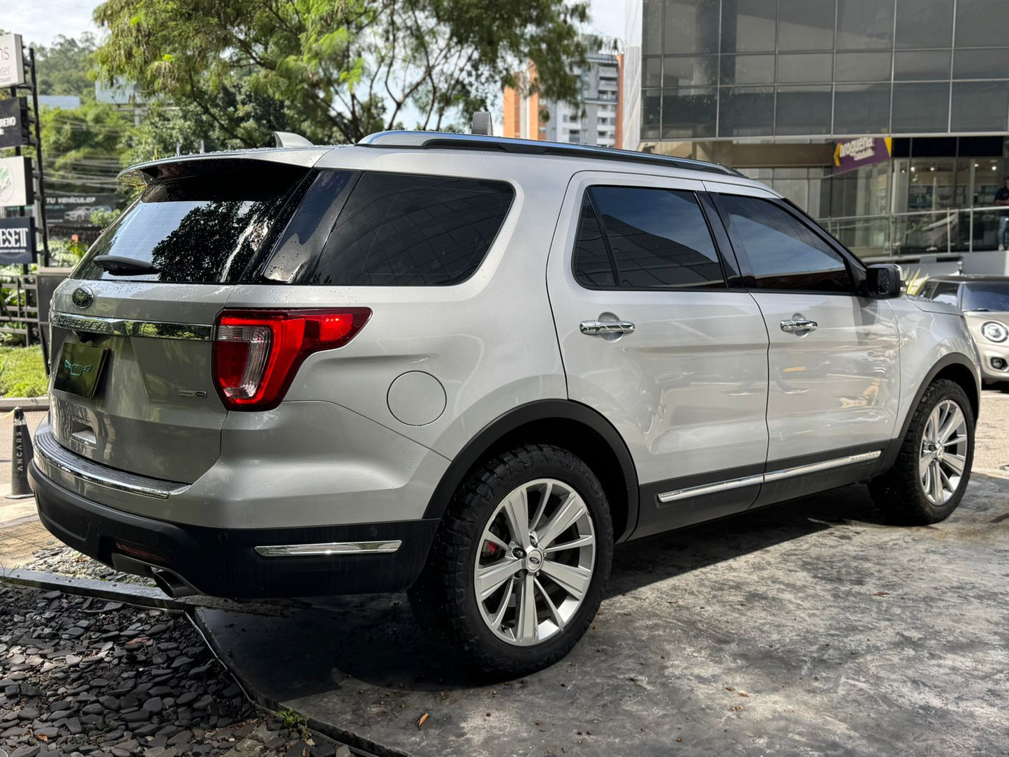 Ford Explorer Limited 2019