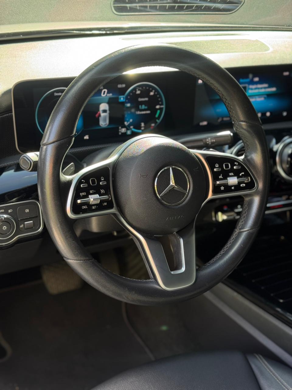 Mercedes Benz A200 2019 Salvamento