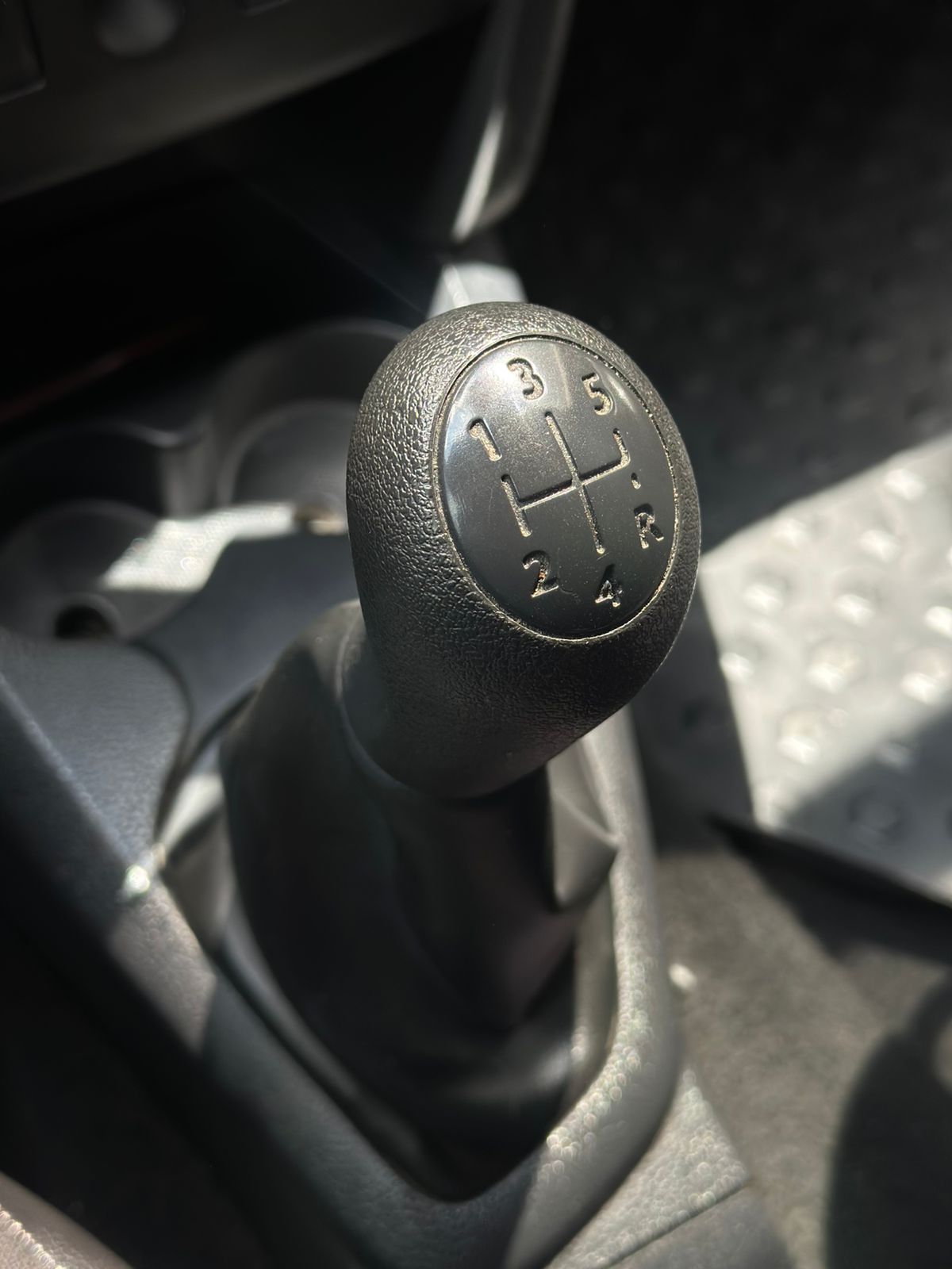 Renault Logan Life 2019