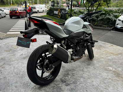 Kawasaki Z400 2022