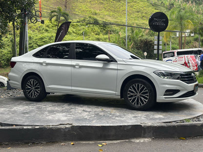 Volkswagen Jetta Comfortline 2019