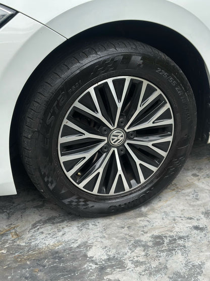Volkswagen Jetta Comfortline 2019