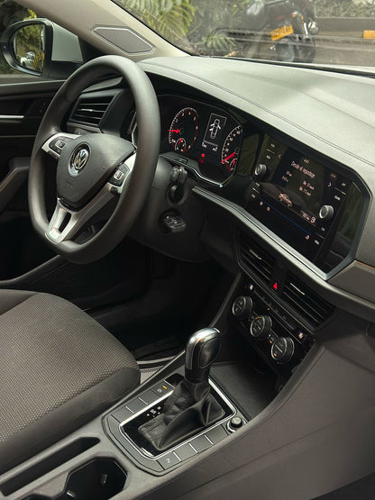 Volkswagen Jetta Comfortline 2019