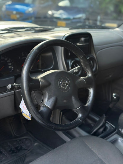 Nissan Np300 Frontier 4x2 2013 Único Dueño