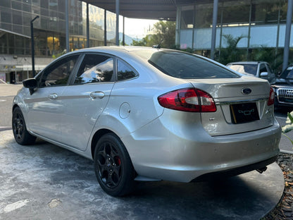 Ford Fiesta Se 2011