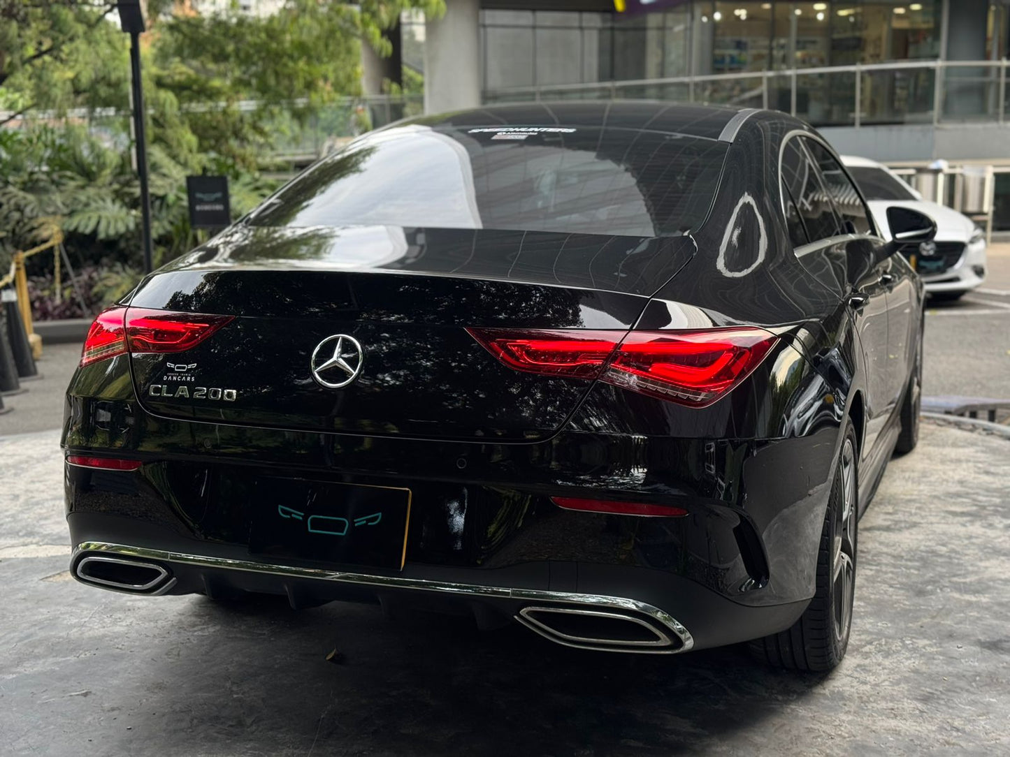 Mercedes Benz CLA 200 AMG Line 2023
