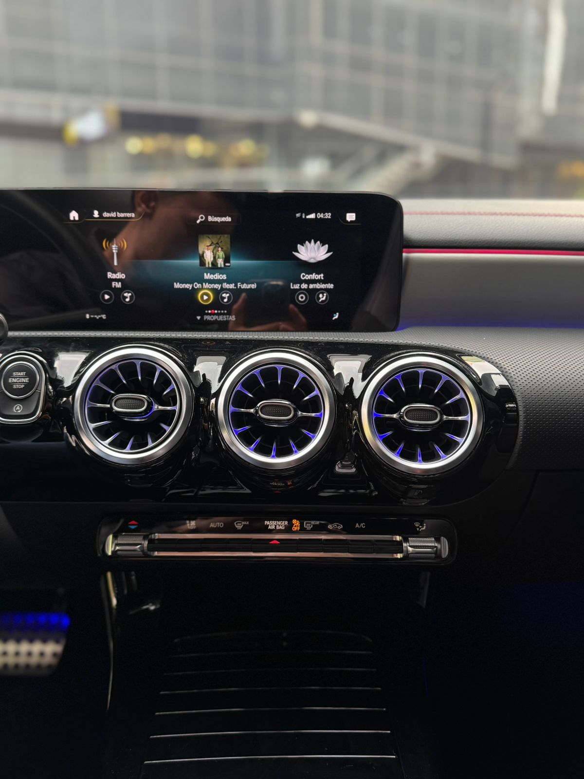 Mercedes Benz CLA 200 AMG Line 2023