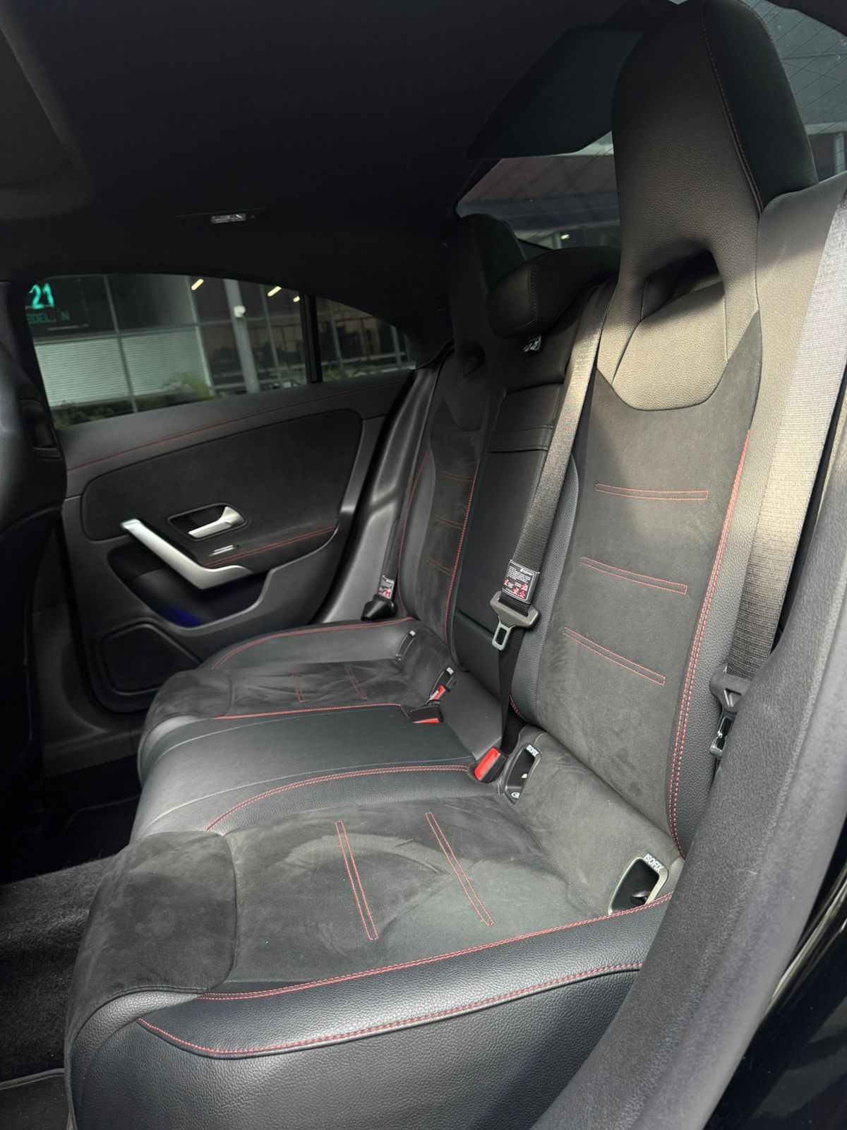 Mercedes Benz CLA 200 AMG Line 2023