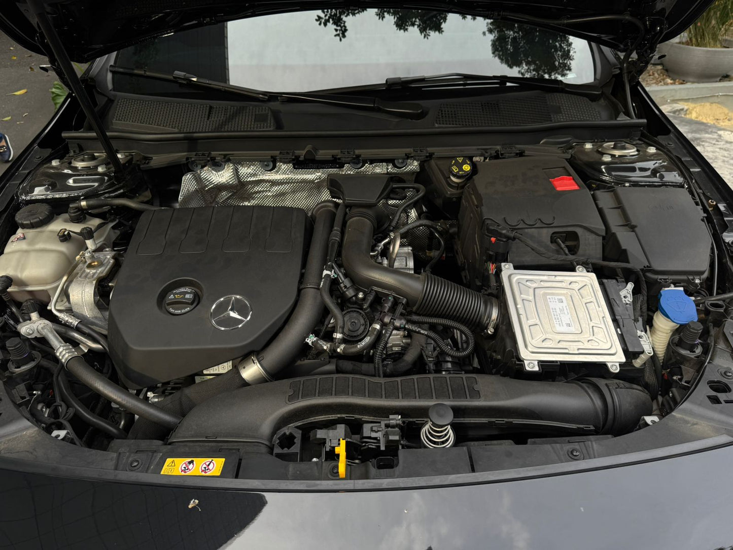 Mercedes Benz CLA 200 AMG Line 2023