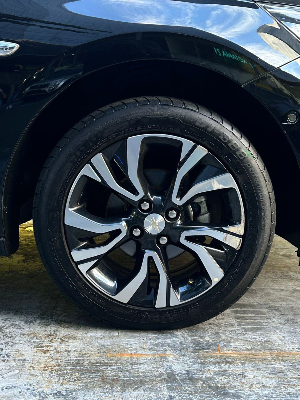 Chevrolet Onix 1.0T Premier 2023