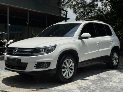 Volkswagen Tiguan Sport & Style 2012