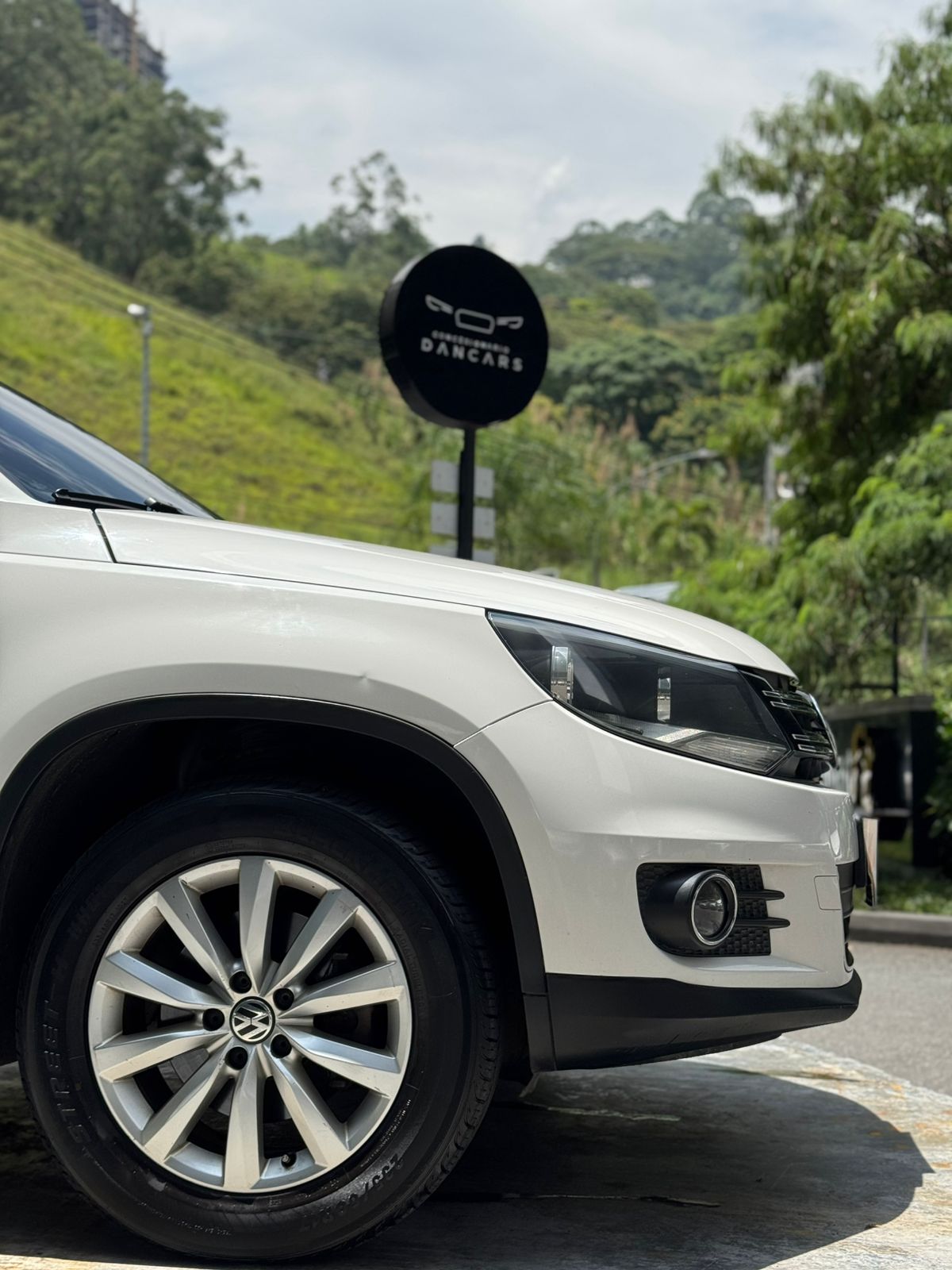 Volkswagen Tiguan Sport & Style 2012