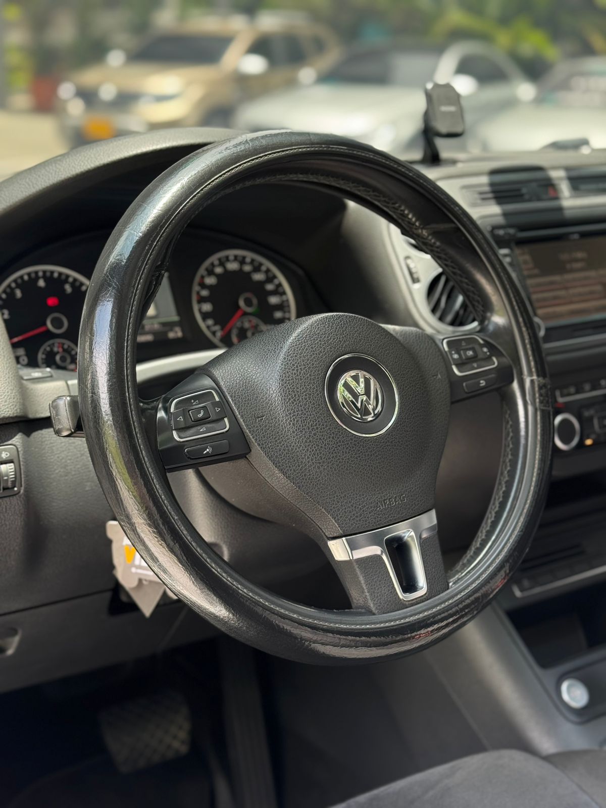 Volkswagen Tiguan Sport & Style 2012