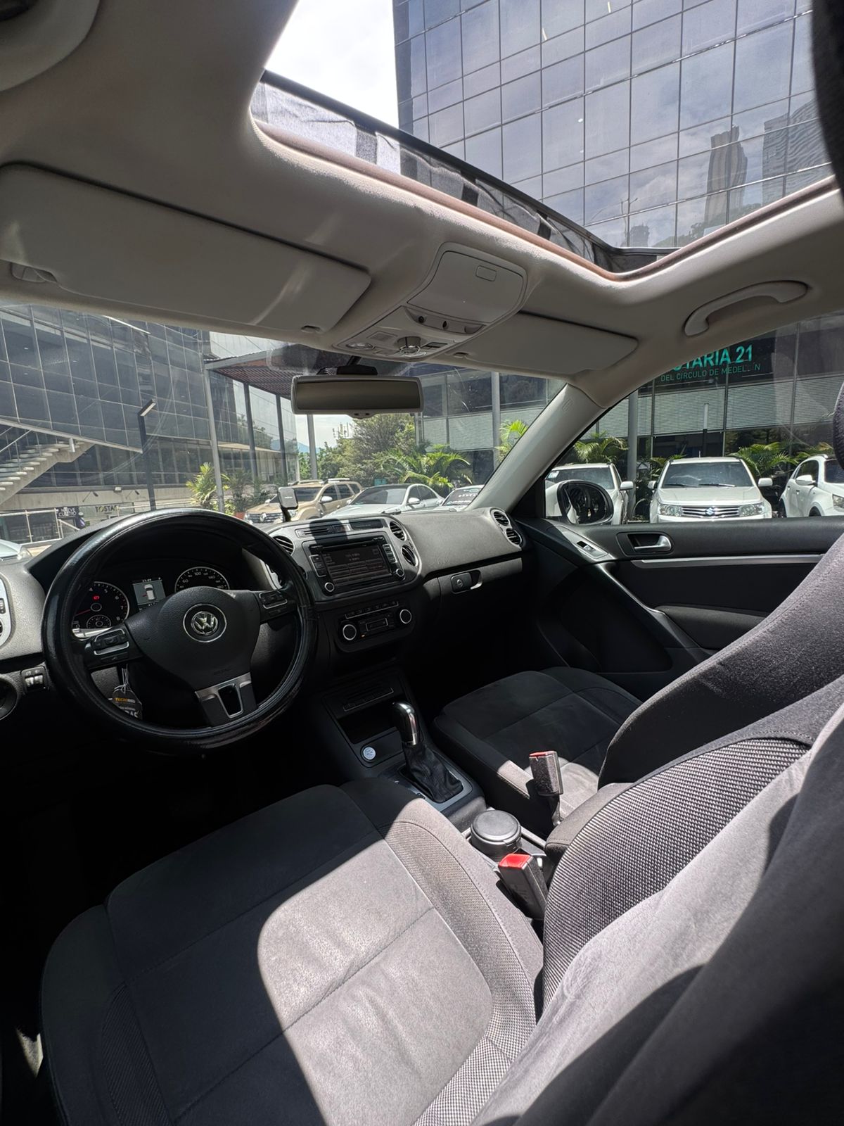 Volkswagen Tiguan Sport & Style 2012