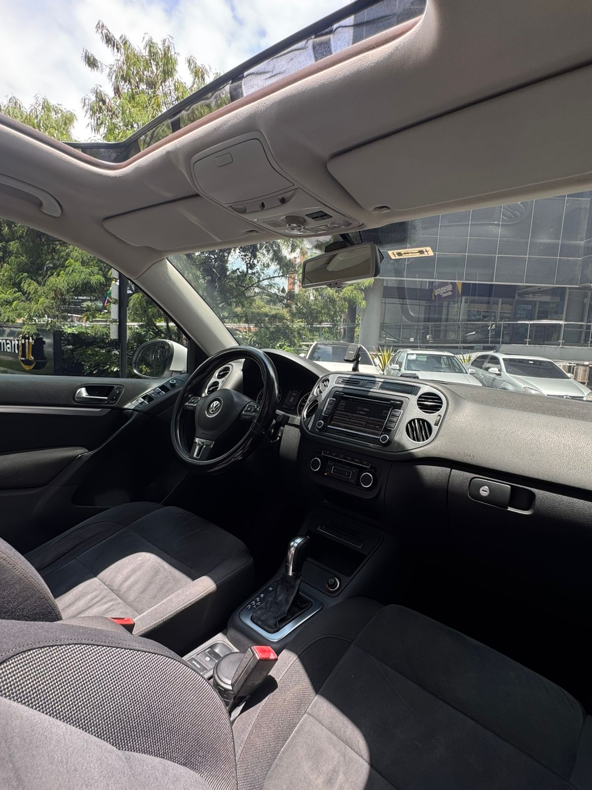 Volkswagen Tiguan Sport & Style 2012