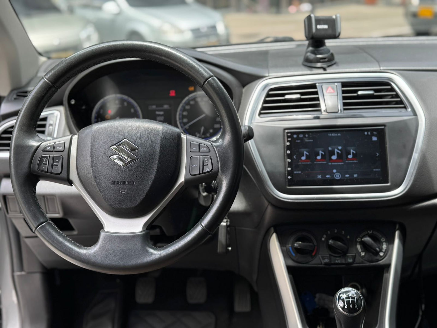 Suzuki Scross 2WD MT 2022