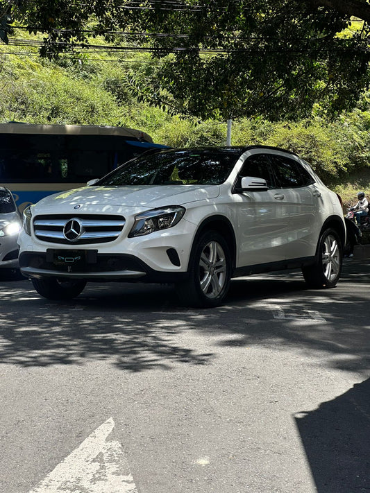 Mercedes Benz Gla 200 Tp 2017