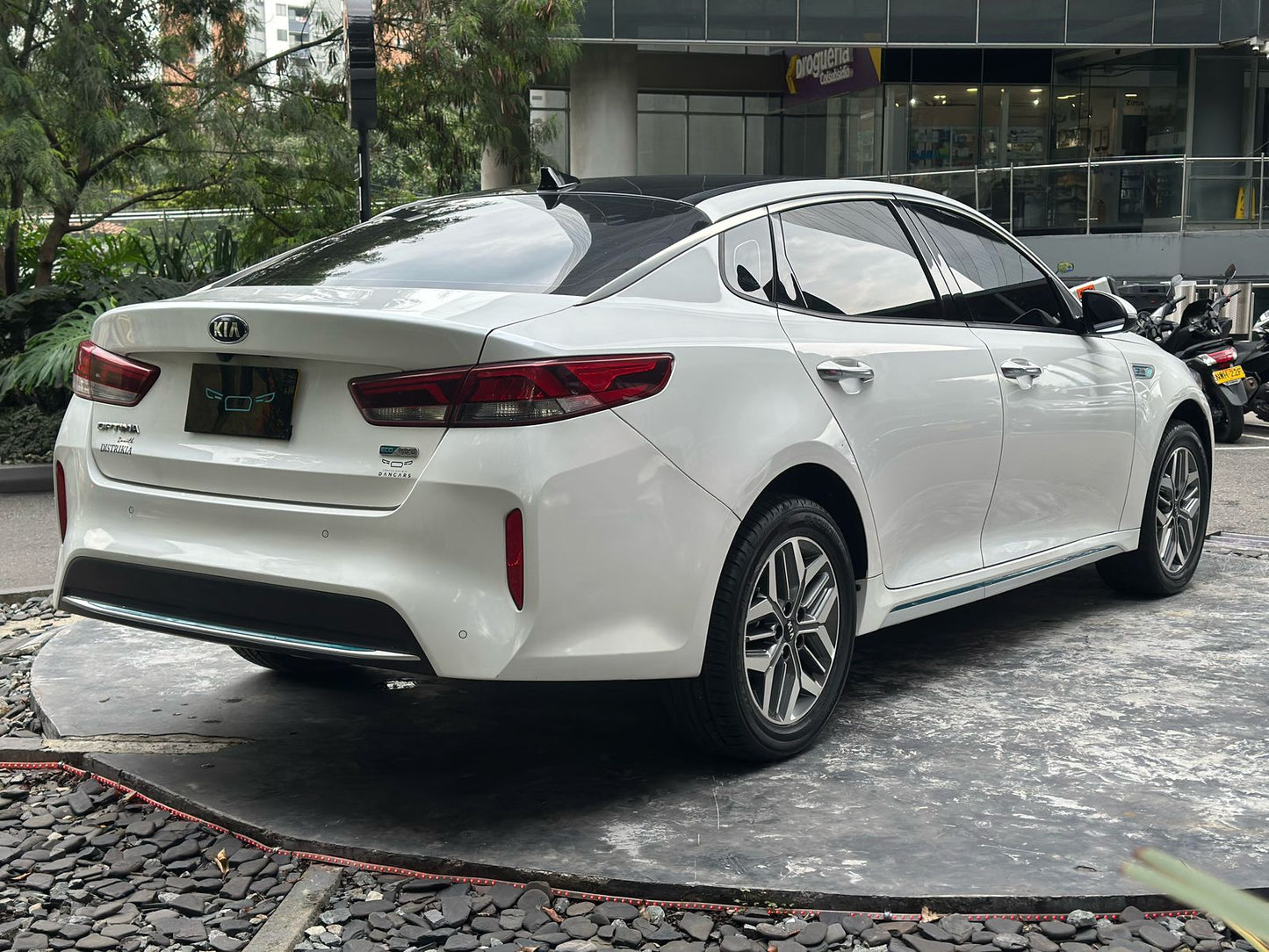 Kia Optima Zenith Hibrido 2020