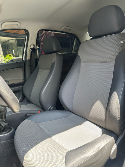 Volkswagen Gol Voyage 2013