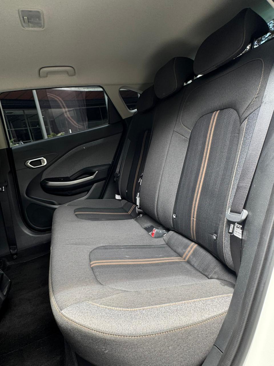 Kia K3 Cross Zenith 2025