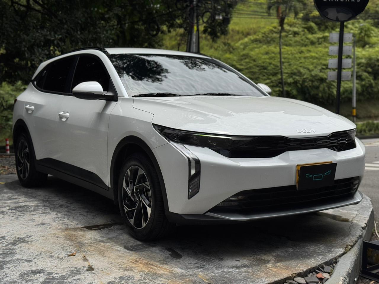 Kia K3 Cross Zenith 2025