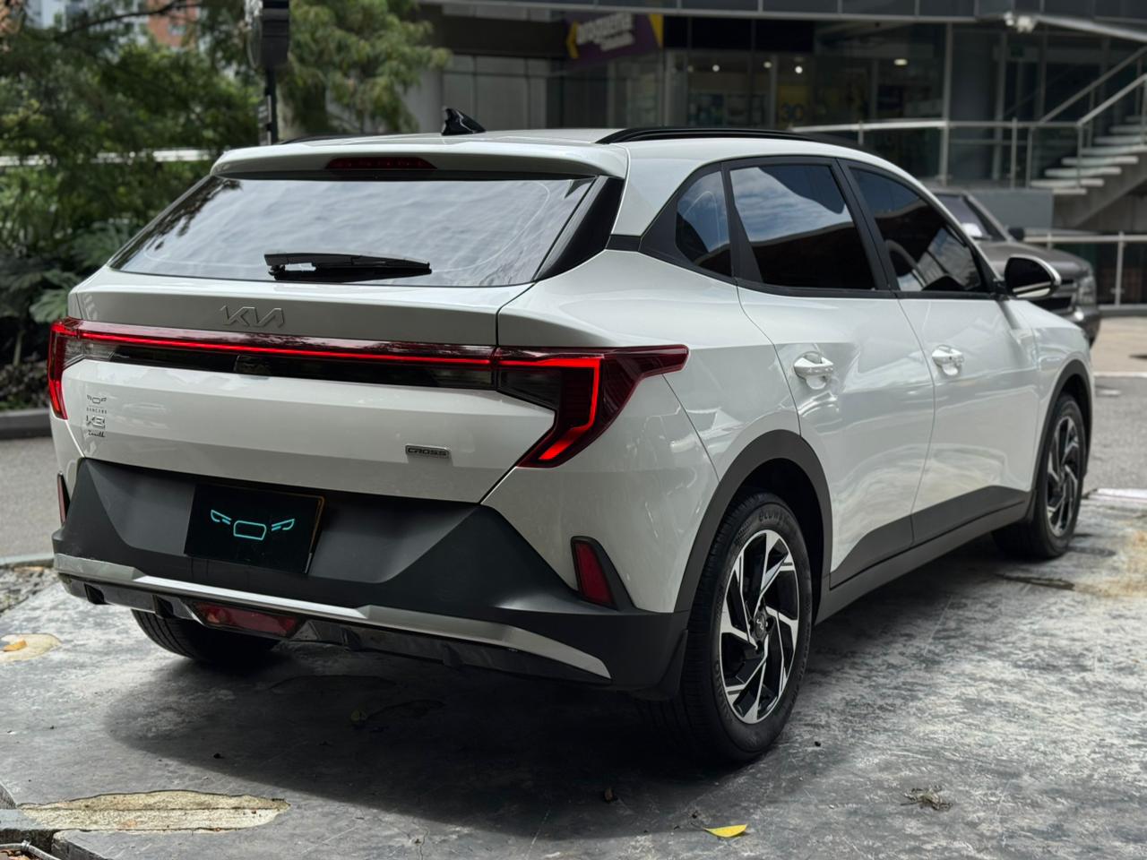 Kia K3 Cross Zenith 2025