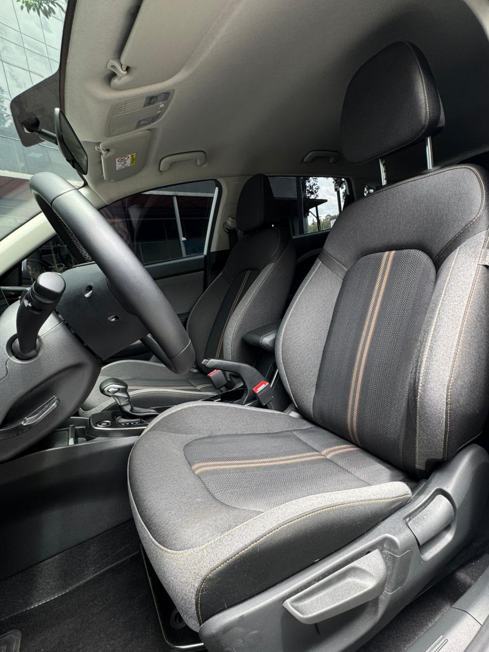 Kia K3 Cross Zenith 2025