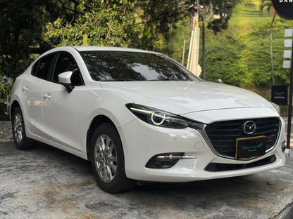 Mazda 3 Touring 2019